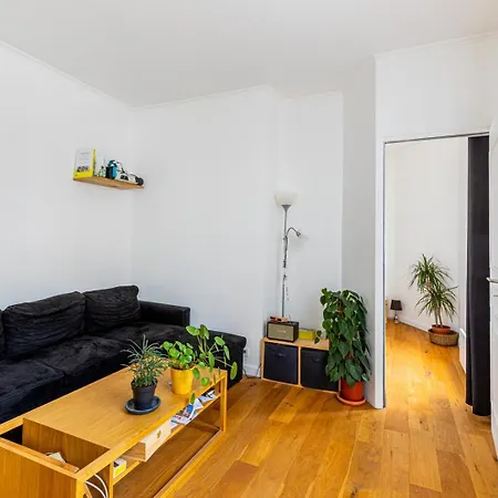 Guestready - A Simple Cosy Nest Near La Republique Apartment